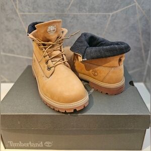 New Roll Top Wheat Timberland Boots with Denim🤎